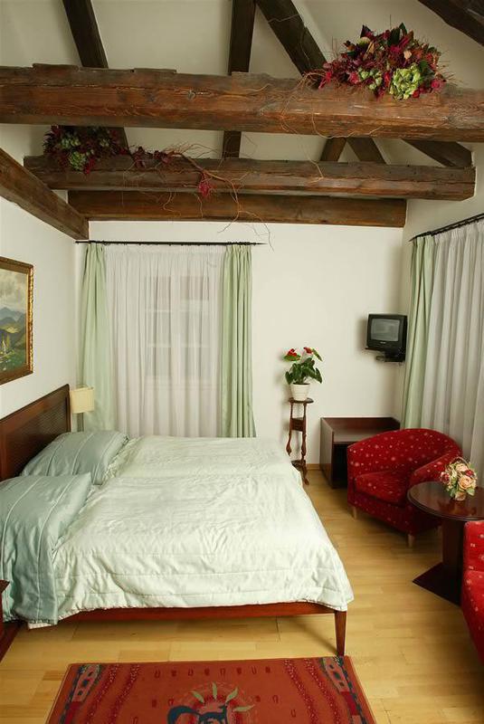 Cerna Liska Hotel Prag